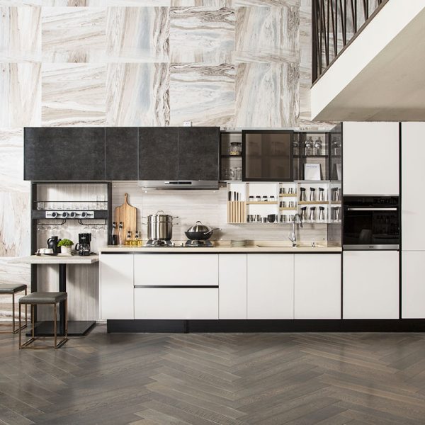 Laminate and UV Lacquer Straight Line Kitchen PLCC17017